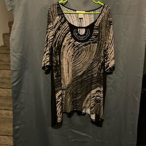 Blouse brown and black